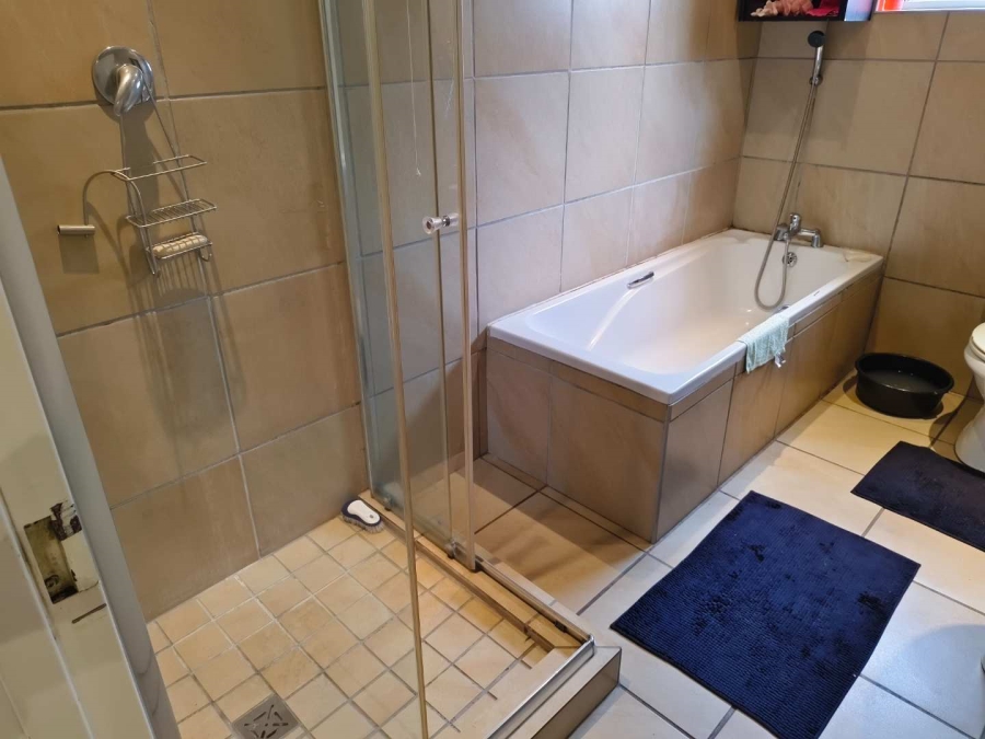 To Let 2 Bedroom Property for Rent in Paarl Western Cape